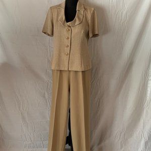 Danny & Nicole Woman's Suit